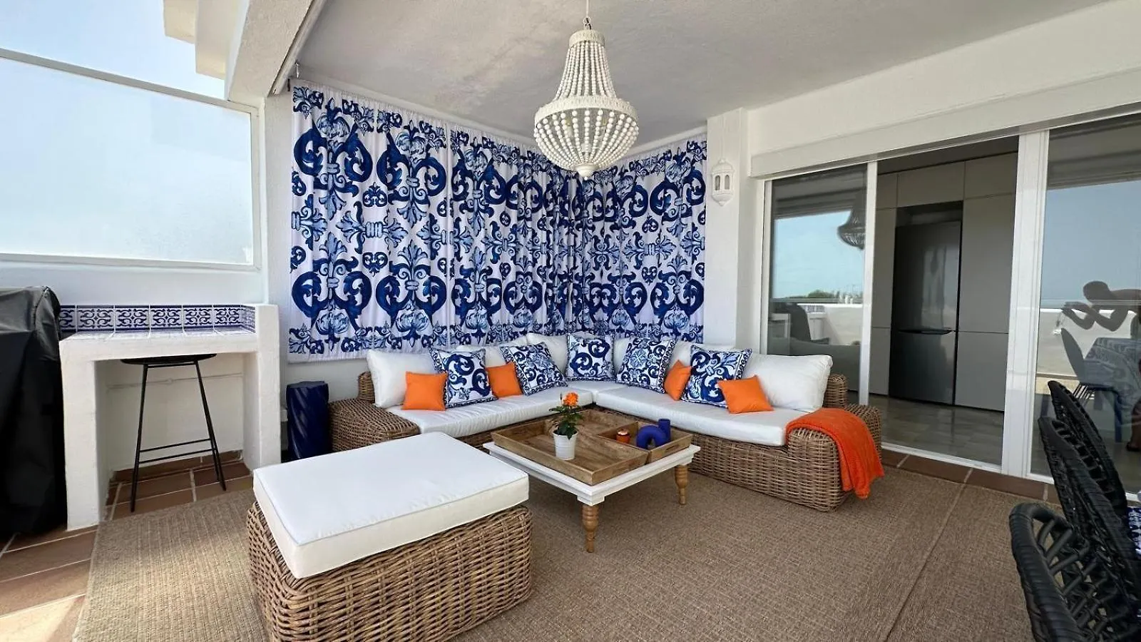 Sun Gardens Penthouse Apartment Estepona 0*,